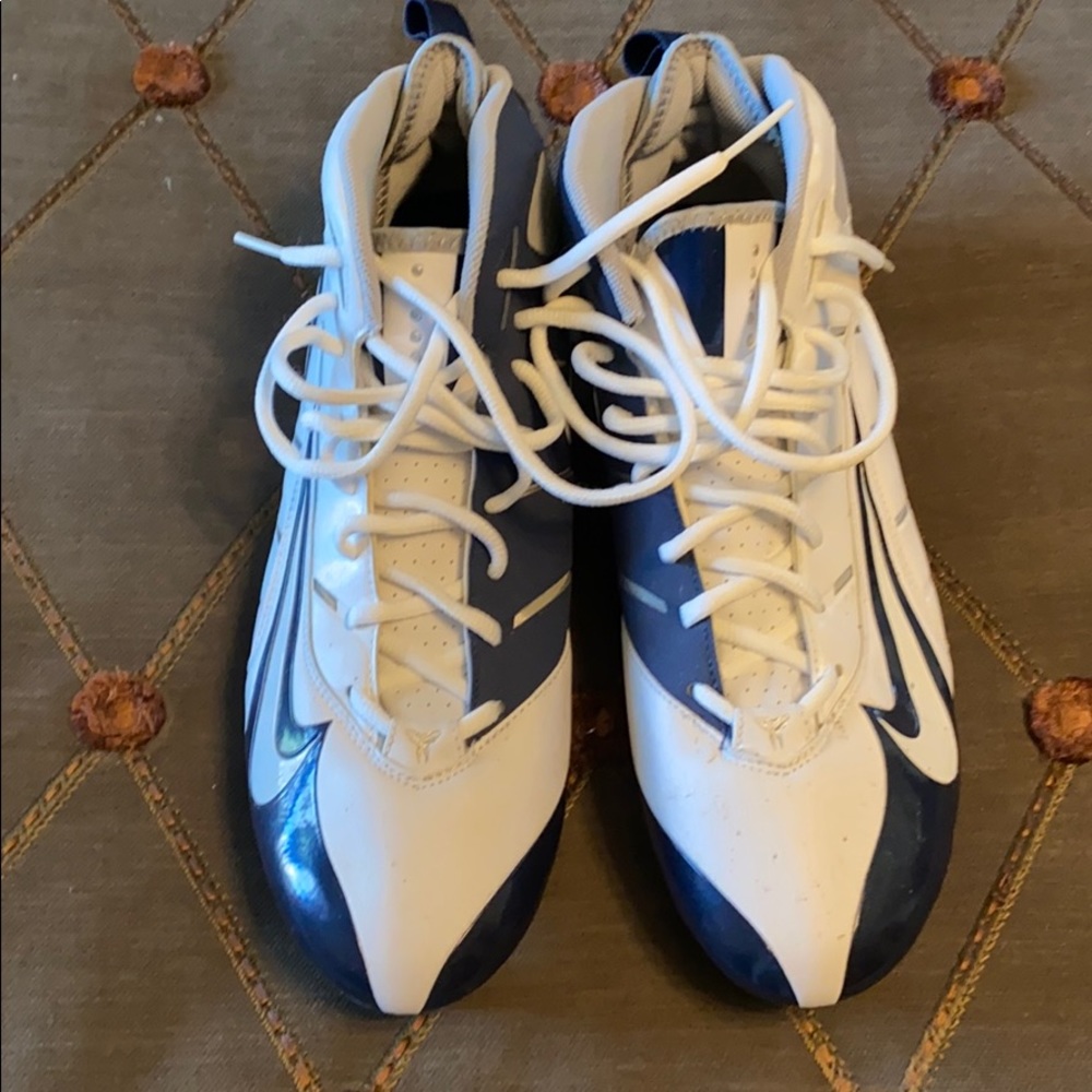 Nike football cleats size 12
